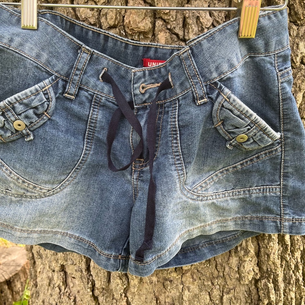 Union Bay Denim Shorts in size 3 - Picture 4 of 5